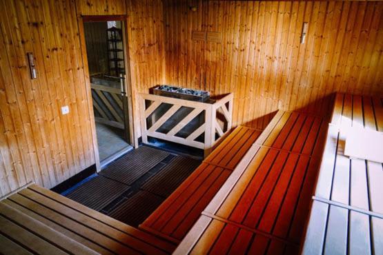 Moderne Ferienwohnung In Leimen Mit Balkon, Wehome Komfort Ngoại thất bức ảnh