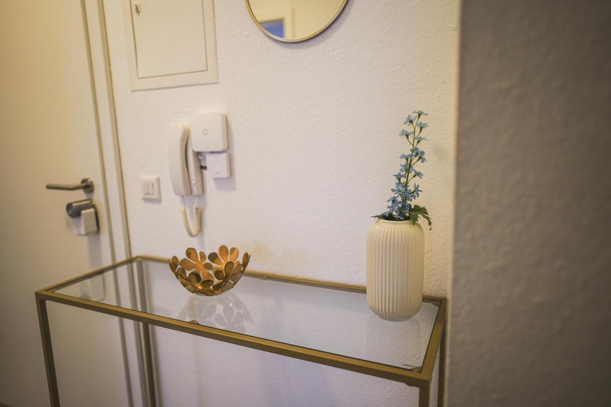 Moderne Ferienwohnung In Leimen Mit Balkon, Wehome Komfort Ngoại thất bức ảnh